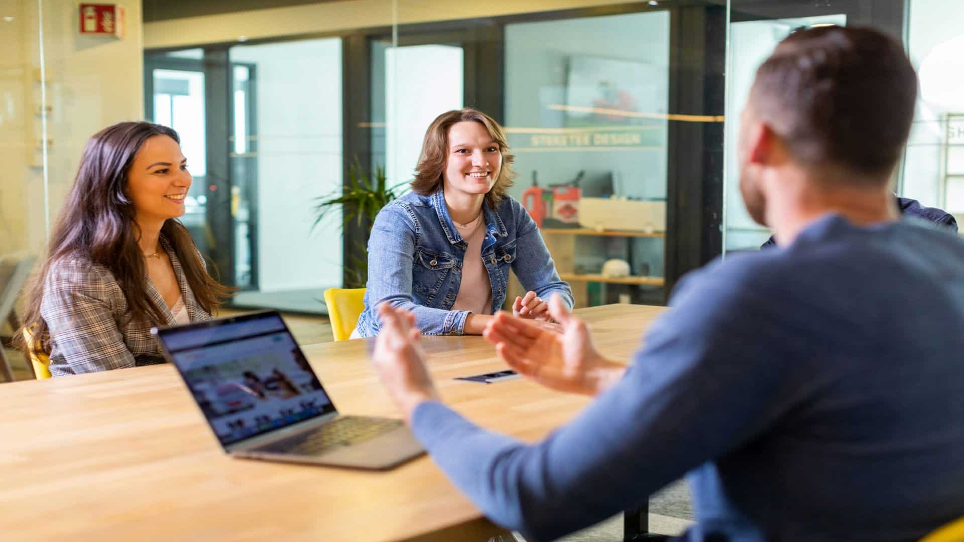 Overleg over Instagram voor bedrijven